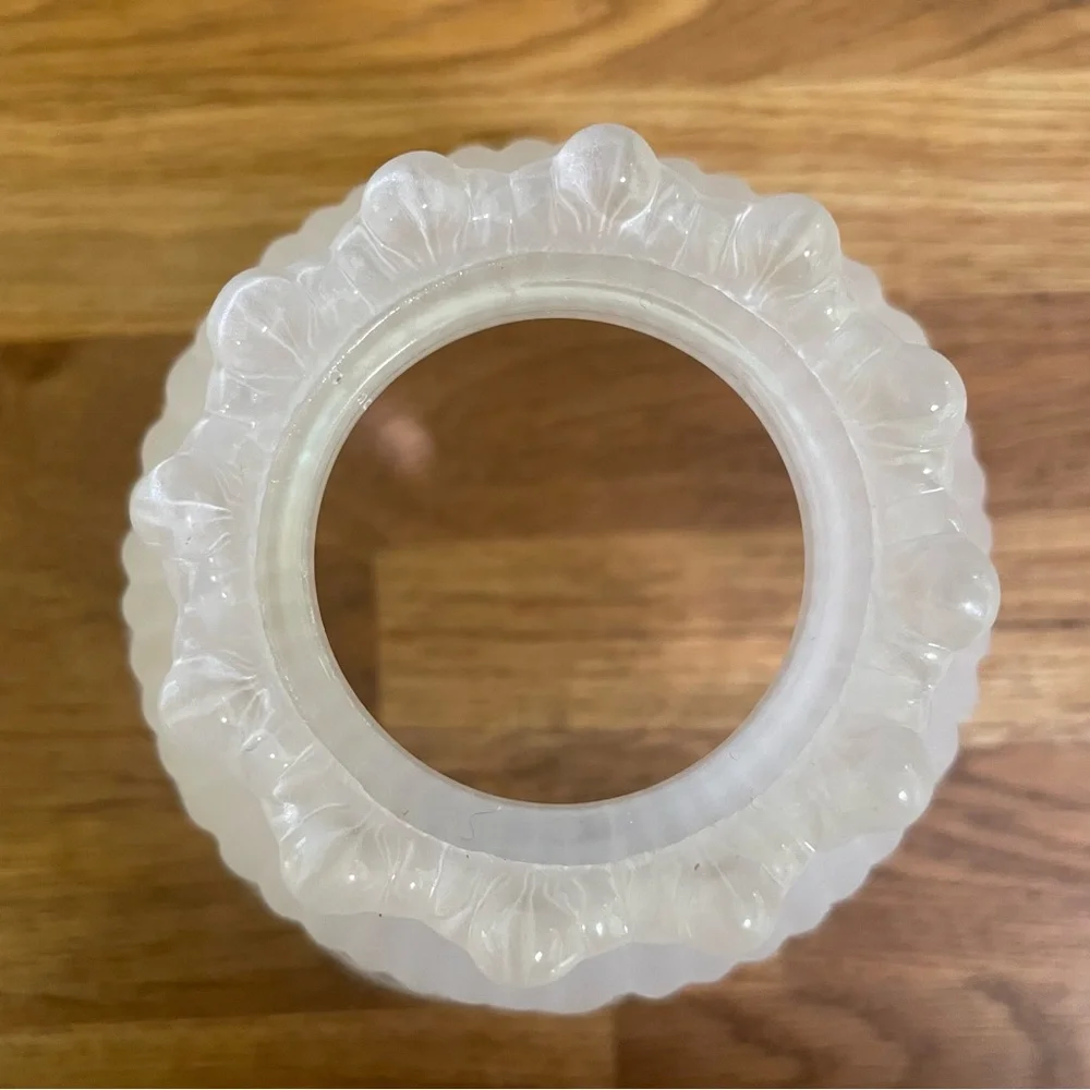 SOLD PartyLite Vintage Clairmont Frosted Glass Tealight Candle Holder Lamp - Picture 4 of 7